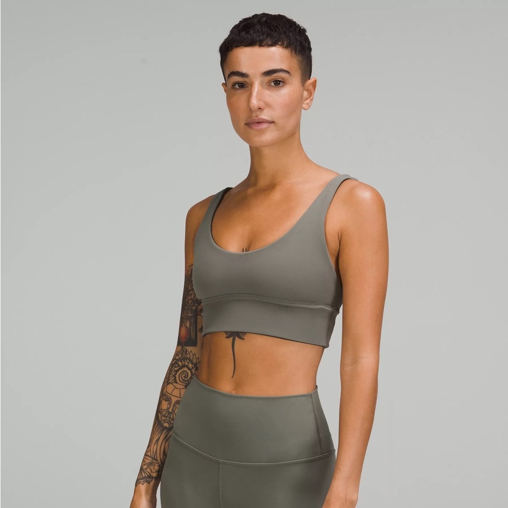 NWT Lululemon Align reversible Bra in Grey Sage and dark Olive Size 4